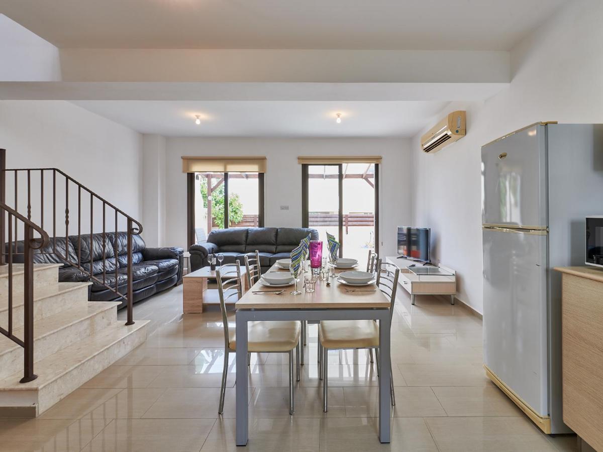 Kyklades Angie Resort Protaras Extérieur photo